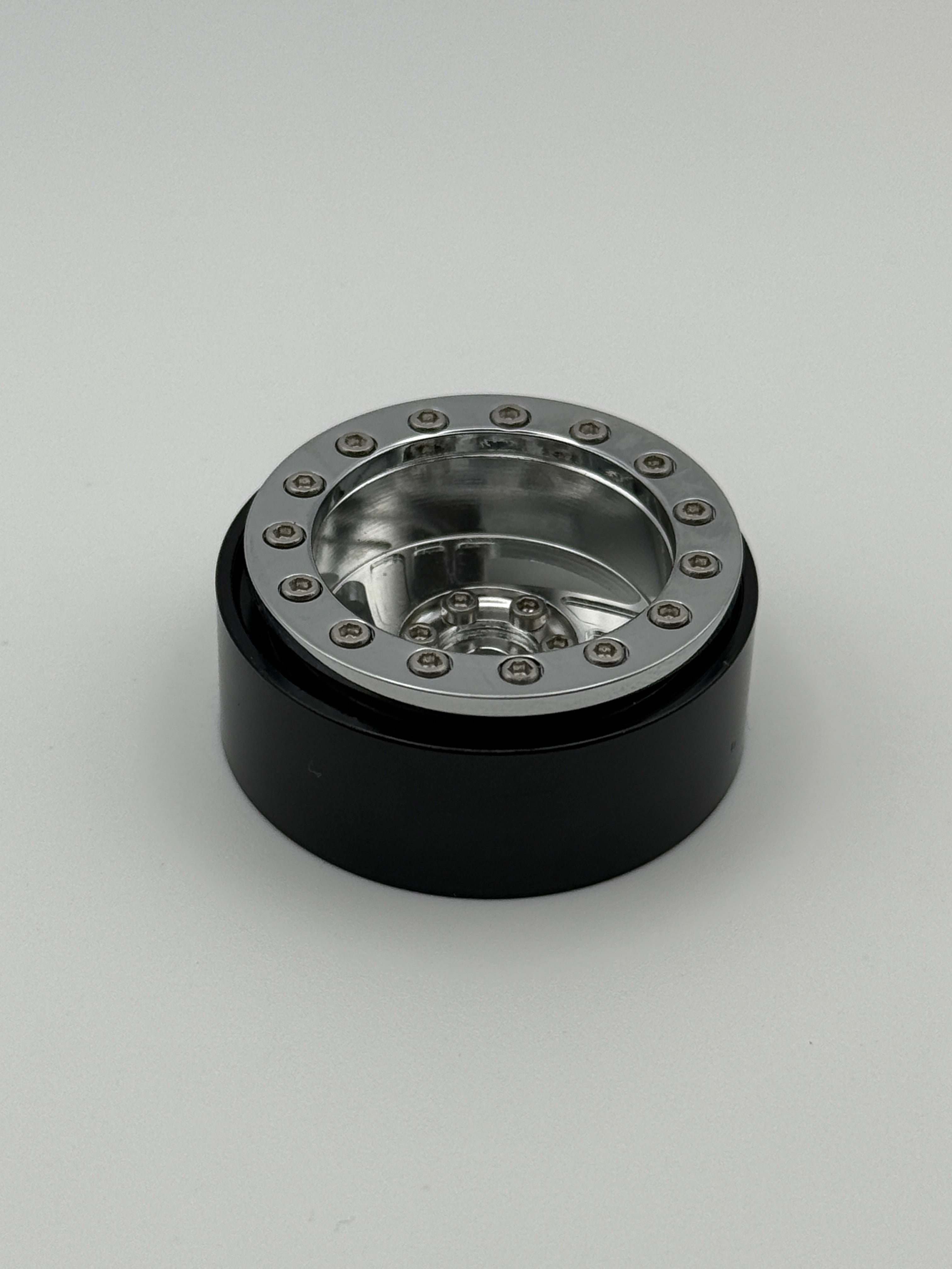 Katana Tri Spokes 1.3 Beadlock Wheels Chrome -5mm Offset